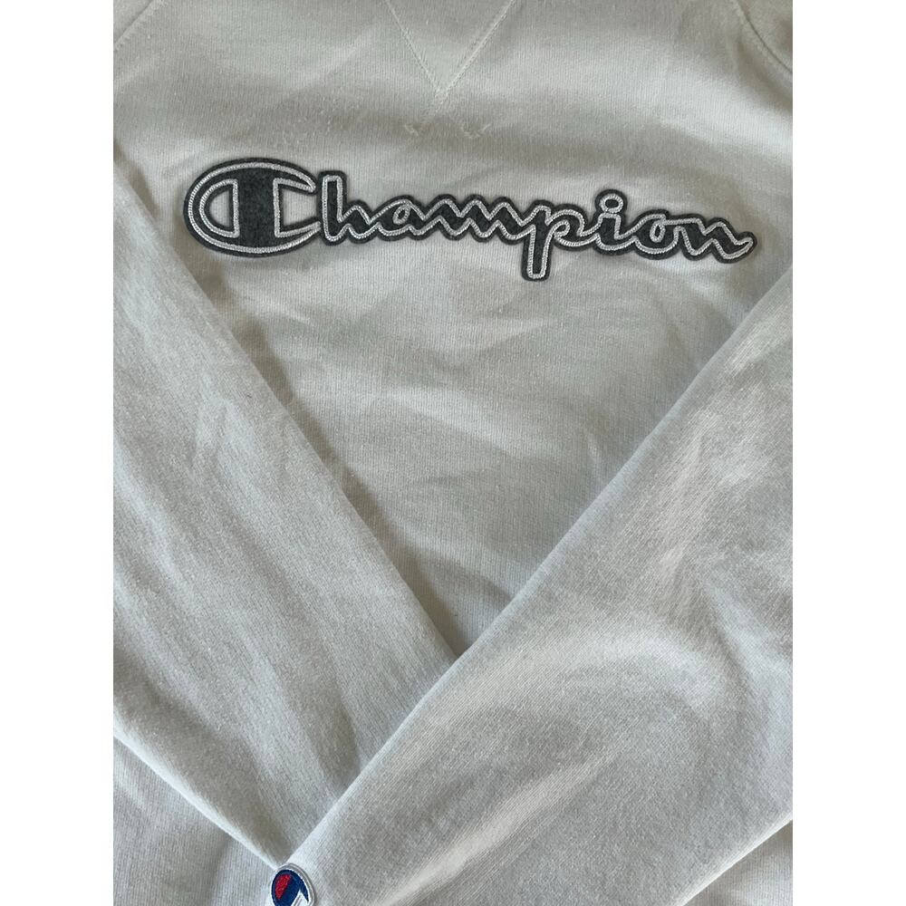 Champion White Crewneck Sweatshirt XS | Embroidered Logo | Classic Fit - Picture 4 of 6